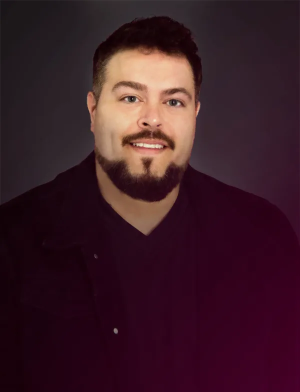 Matt Santos, Production Manager and Lead Graphic Designer at Proforma Battlefield Advertising